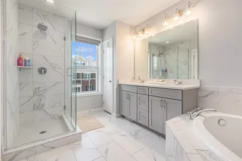 Bath - 2834 Ridington, Ann Arbor, MI 48105 photo 2 of 3