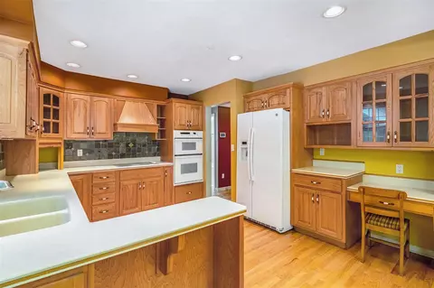 Kitchen - 2220 Scio, Dexter, MI 48130 photo 3 of 4