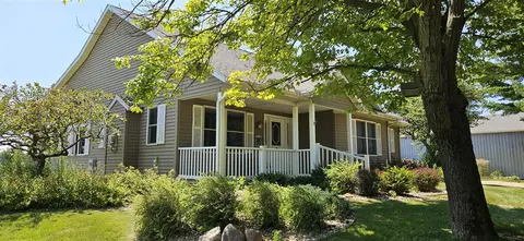 12007 Green Lk, Middleville, MI 49333