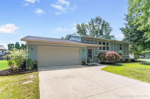 1016 Princeton, Holland, MI 49423