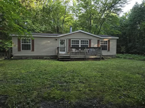 320 W Millerton, Scottville, MI 49454