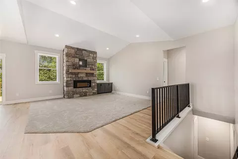 Living - 1875 Stratford, Walker, MI 49534 photo 1 of 3