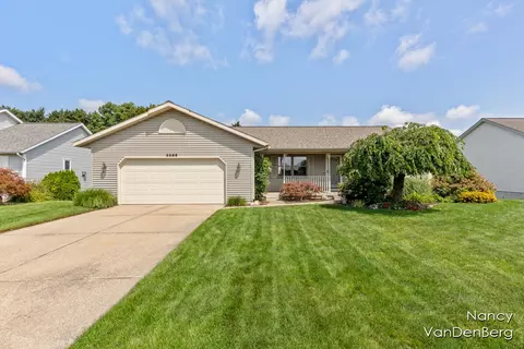 3265 Peshtigo, Grandville, MI 49418