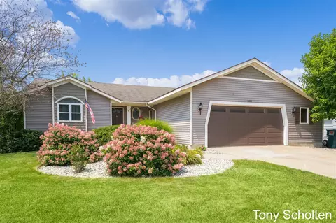 3693 Black Crk, Hudsonville, MI 49426