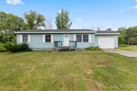 8620 11 Mile, Rockford, MI 49341