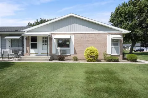 725 Blue Ash #65, Grand Rapids, MI 49548