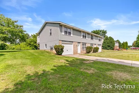 2665 Nolan, Walker, MI 49534 photo 2
