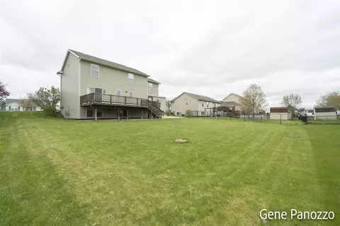 6465 Dew Pointe, Caledonia, MI 49316