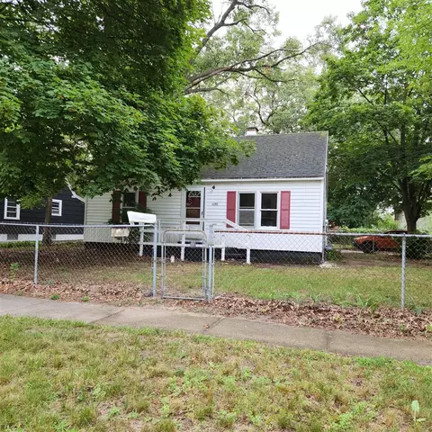 1295 James, Muskegon, MI 49442