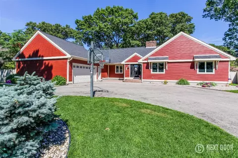 722 Ruddiman, North Muskegon, MI 49445