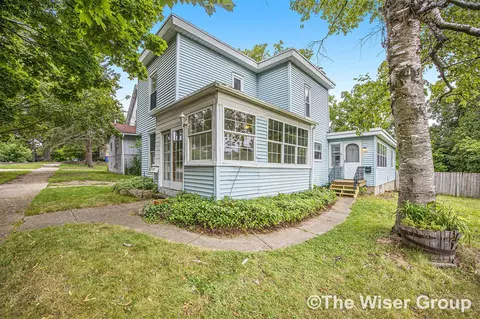 555 Walnut, Grand Rapids, MI 49503