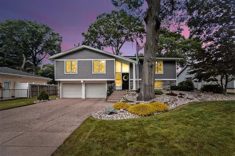 2243 Surfwood, Muskegon, MI 49441