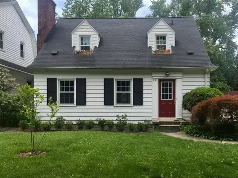 221 Lawndale, Grand Rapids, MI 49503