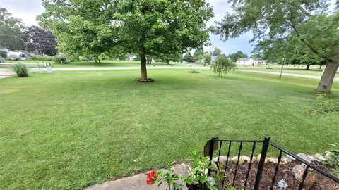 396 Progress Dr, Coldwater, MI 49036 photo 3
