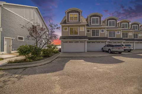 167 Joslin Cv #16, Manistee, MI 49660