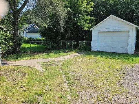 1107 Clinton, Jackson, MI 49202 photo 15