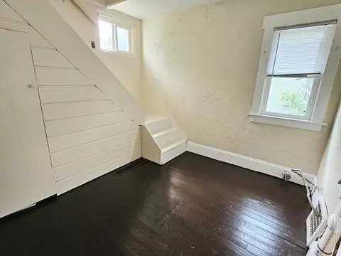 1107 Clinton, Jackson, MI 49202 photo 10