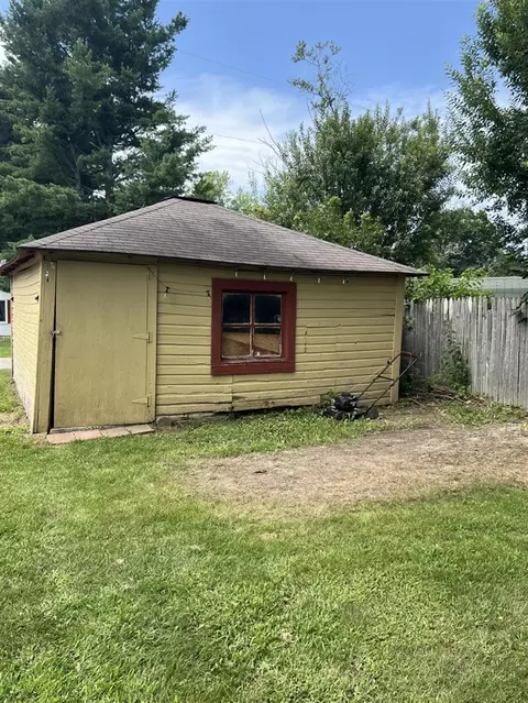542 W May, Belding, MI 48809 photo 47