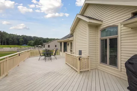 2545 Meadowbrook, Jackson, MI 49201 photo 42