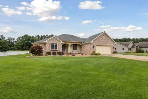 2545 Meadowbrook, Jackson, MI 49201 photo 2