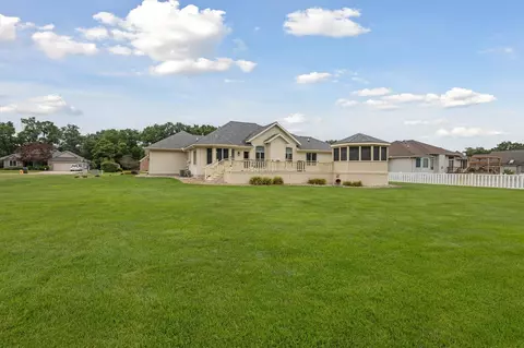 2545 Meadowbrook, Jackson, MI 49201 photo 45