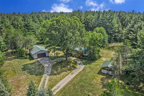 9063 Pine Crk, Manistee, MI 49660