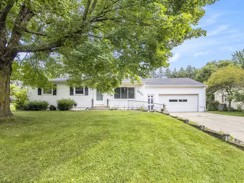 2624 Rolling Hl, Portage, MI 49024