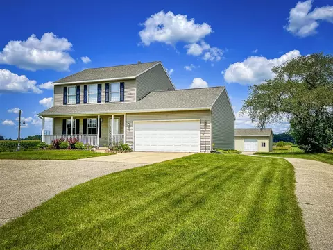 2751 144th, Dorr, MI 49323