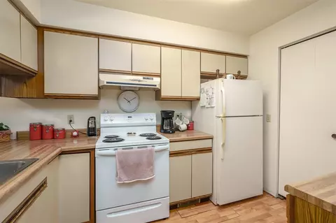 636 E Cass, Schoolcraft, MI 49087 photo 17