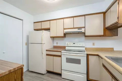 636 E Cass, Schoolcraft, MI 49087 photo 9