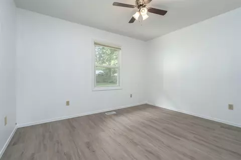 636 E Cass, Schoolcraft, MI 49087 photo 11