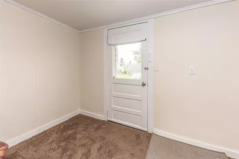 584 E Willis, Saline, MI 48176 photo 17