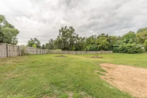 584 E Willis, Saline, MI 48176 photo 5