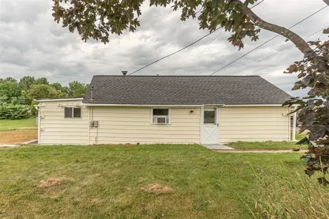 584 E Willis, Saline, MI 48176 photo 28