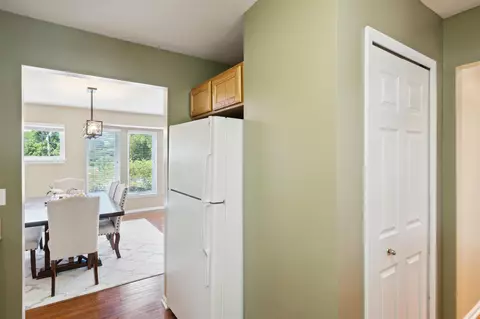 Entry Way - 213 Old Creek Dr, Saline, MI 48176 photo 5 of 5