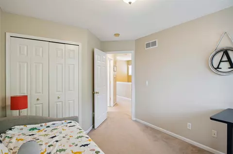 Bedroom - 213 Old Creek Dr, Saline, MI 48176 photo 5 of 8