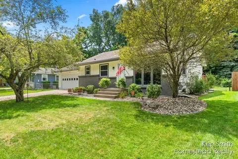 521 Nordberg, Grand Rapids, MI 49504