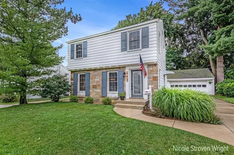 862 S Ottillia, Grand Rapids, MI 49507