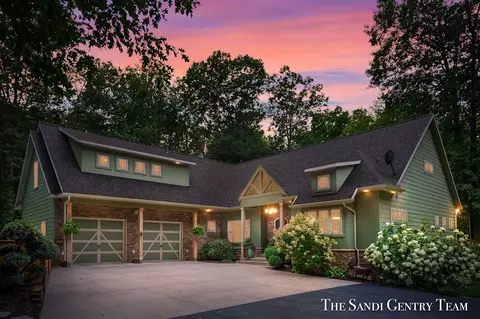 11667 Zoe, West Olive, MI 49460