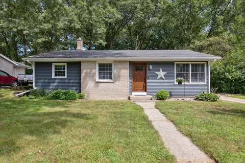 7221 Wrenbury, Portage, MI 49024