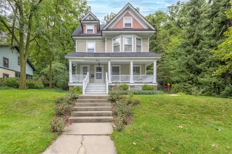 1206 Merrill, Kalamazoo, MI 49007