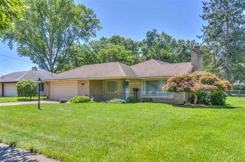 1124 S Durand, Jackson, MI 49203 photo 2