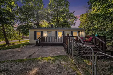306 W Erie, Albion, MI 49224
