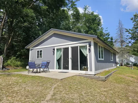 4561 S Spruce, White Cloud, MI 49349