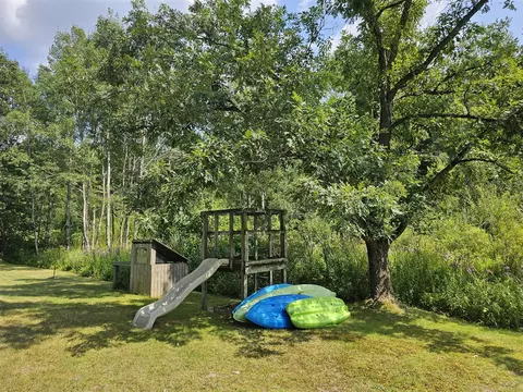 4561 S Spruce, White Cloud, MI 49349 photo 6