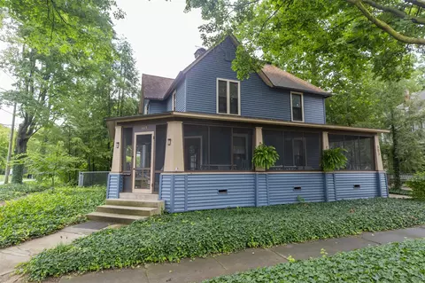 303 S Saint Joseph, Niles, MI 49120