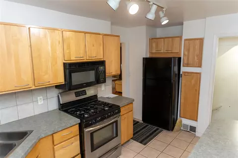 Kitchen - 1420 E Maxlow, Hazel Park, MI 48030 photo 3 of 3