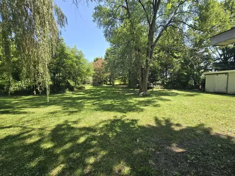 207 S Main, Ithaca, MI 48847 photo 3