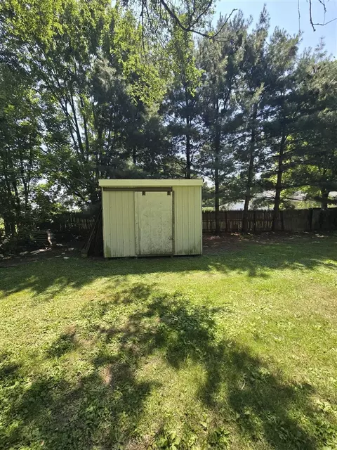 207 S Main, Ithaca, MI 48847 photo 22