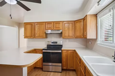 Kitchen - 8847 Plank, Maybee, MI 48159 photo 3 of 4